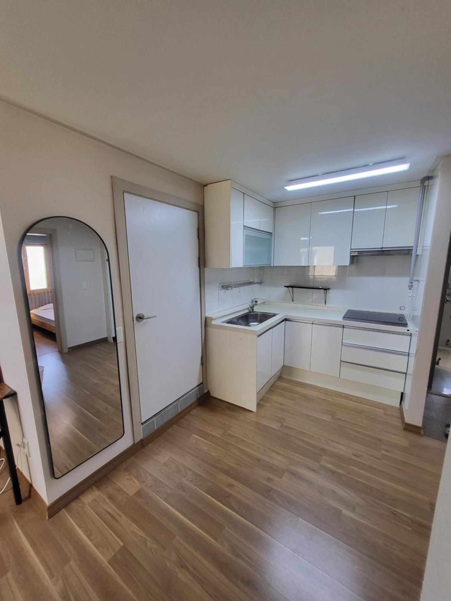 Red Guesthouse Сеул Экстерьер фото